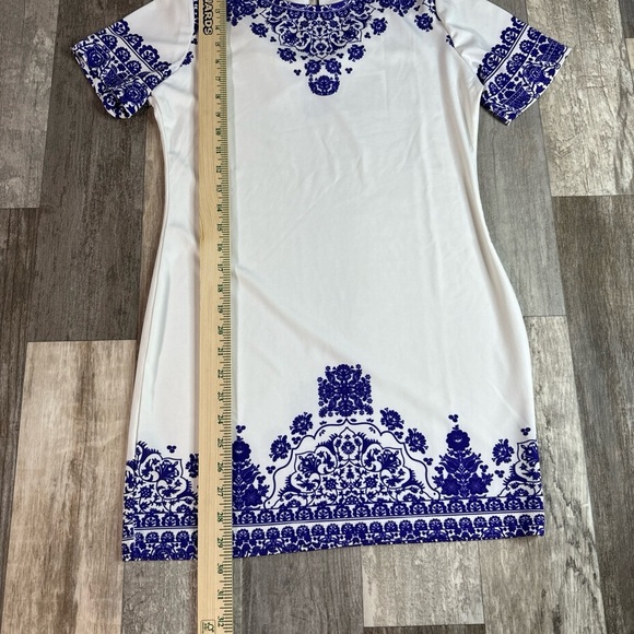 Xin XL Womens Shirt, White, Purple, Stretchy Material - Picture 3 of 5